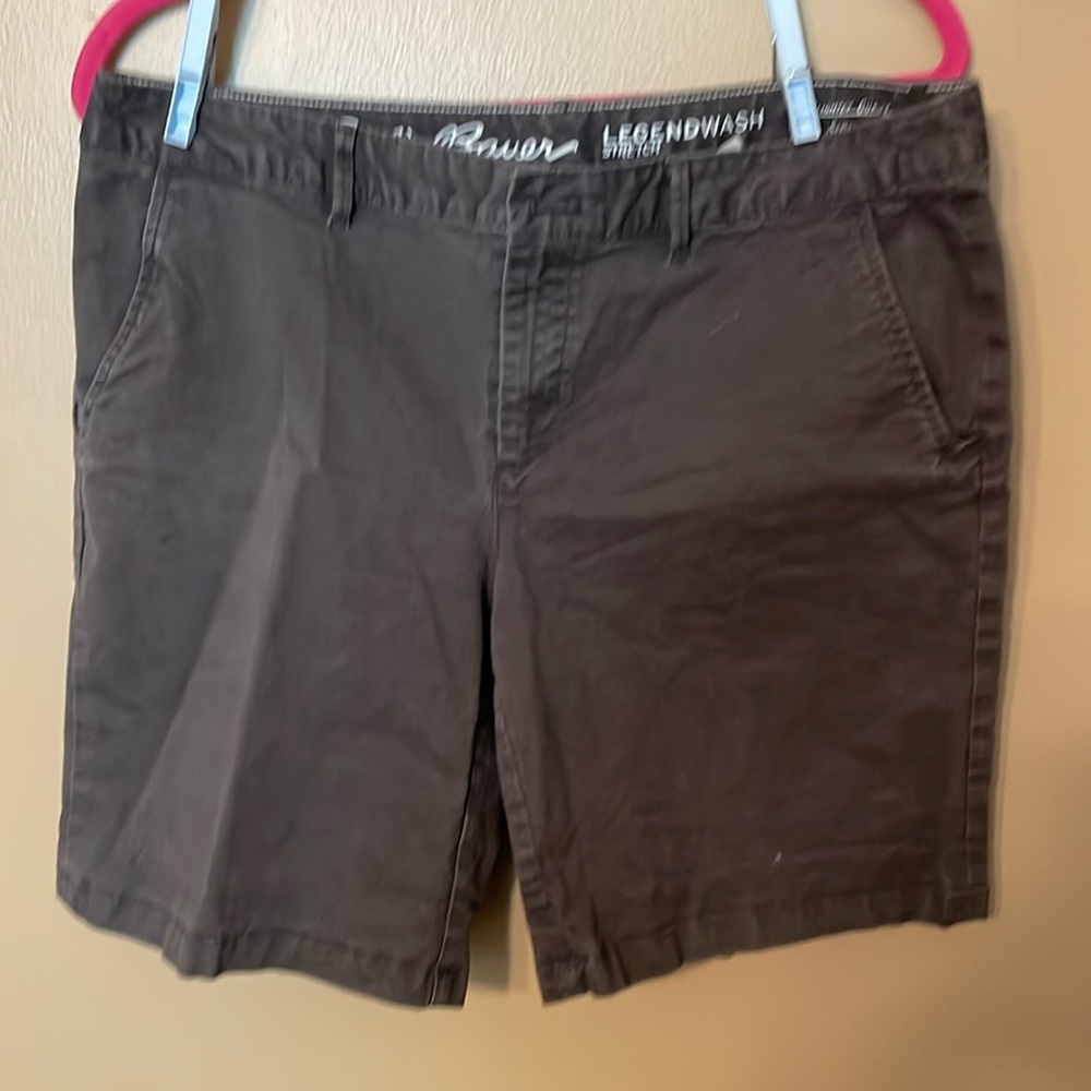 Eddie Bauer legend wash stretch cargo shorts